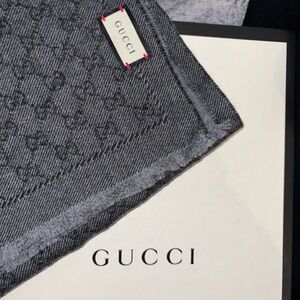 Men’s Gucci Scarf Monogram